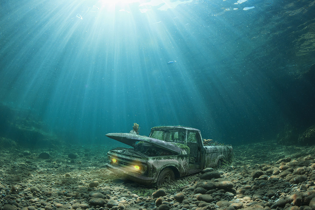 underwater-cars-moss-and-fog-2